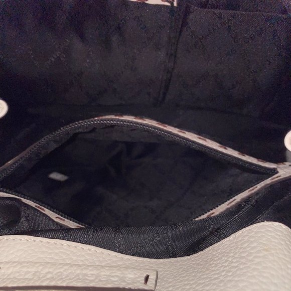 BCBG Hobo Purse - Picture 9 of 9